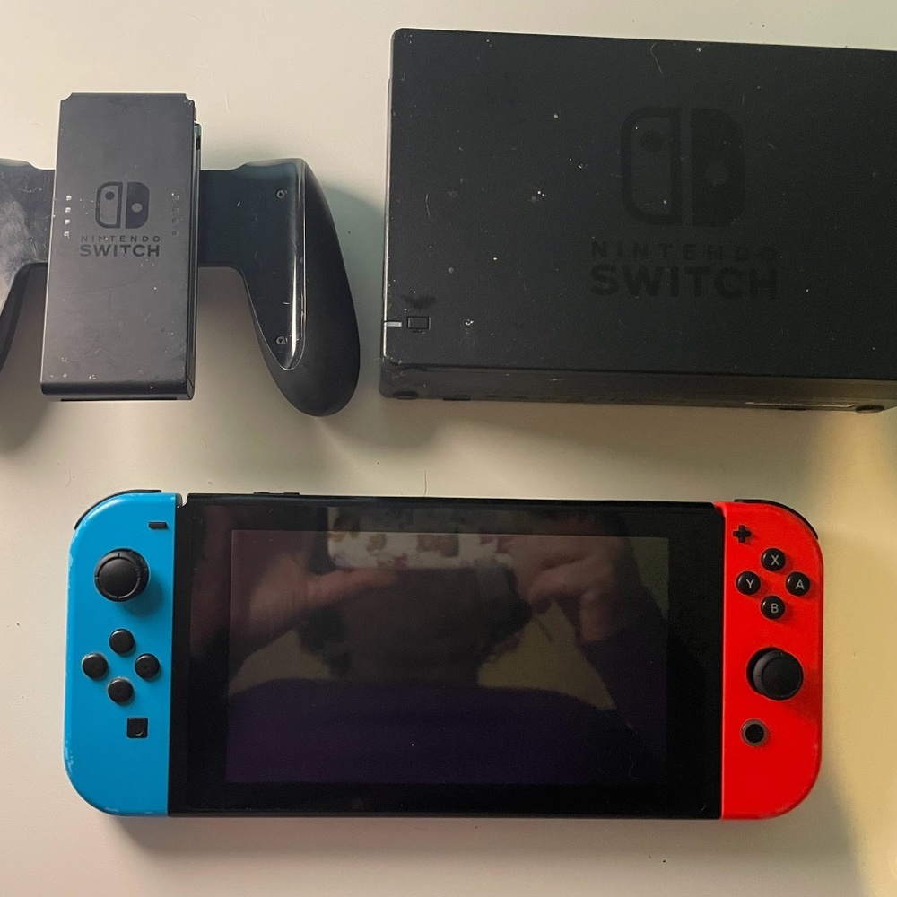 Nintendo Switch Console (HAC-001 32GB) fan not working